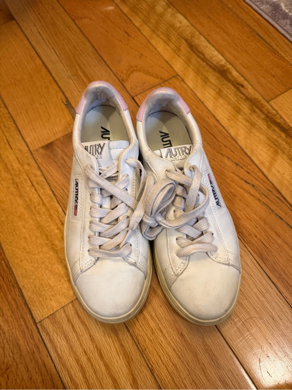 Autry White Leather Sneakers with Pink Heel Accent